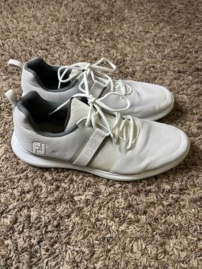 FootJoy Men's White and Gray Athletic Golf Shoes - Flex Size 13M